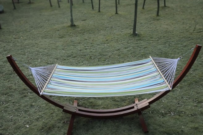 hammock with wooden bar